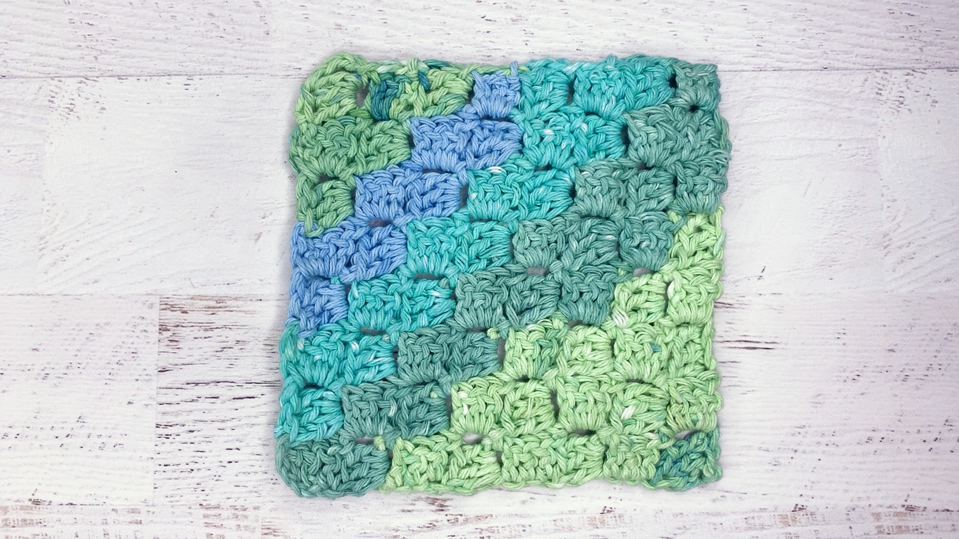 Free Lacy Shell Crochet Stitch Tutorial - Blue Star Crochet