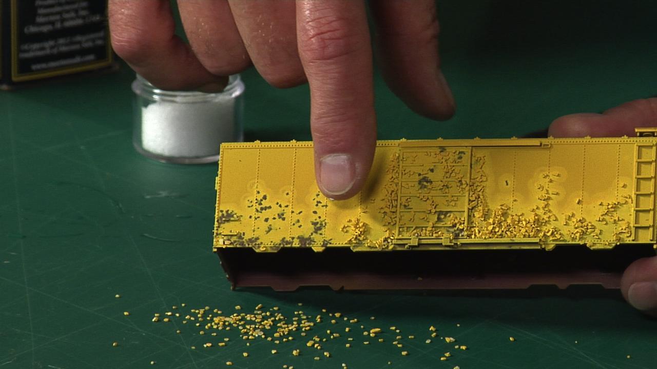 Using Salt for Weathering Model Railroad Paint | Model Railroad Academy