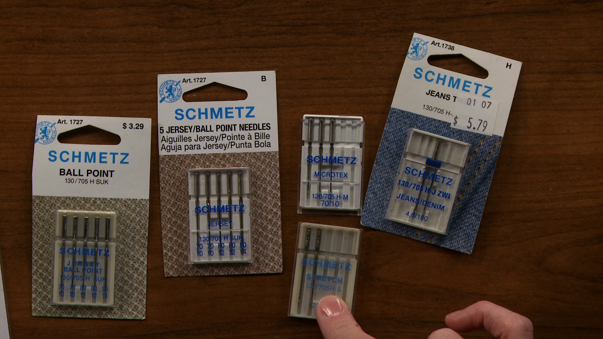 Choosing the Right Sewing Machine Needles