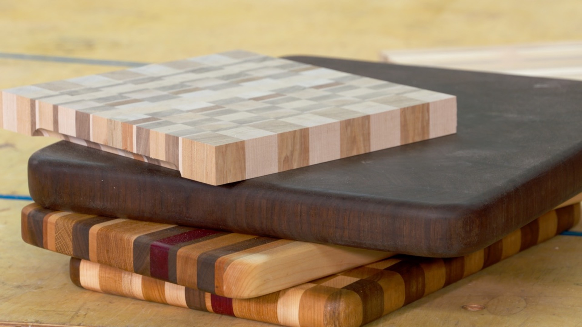 How to Make a Wooden Cutting Board: Free Tutorial