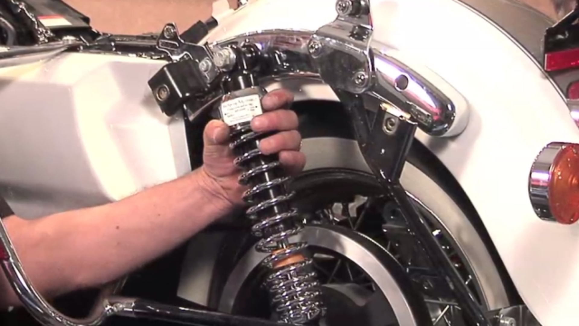 Harley-Davidson Shocks – Upgrade to Progressive | Fix My Hog