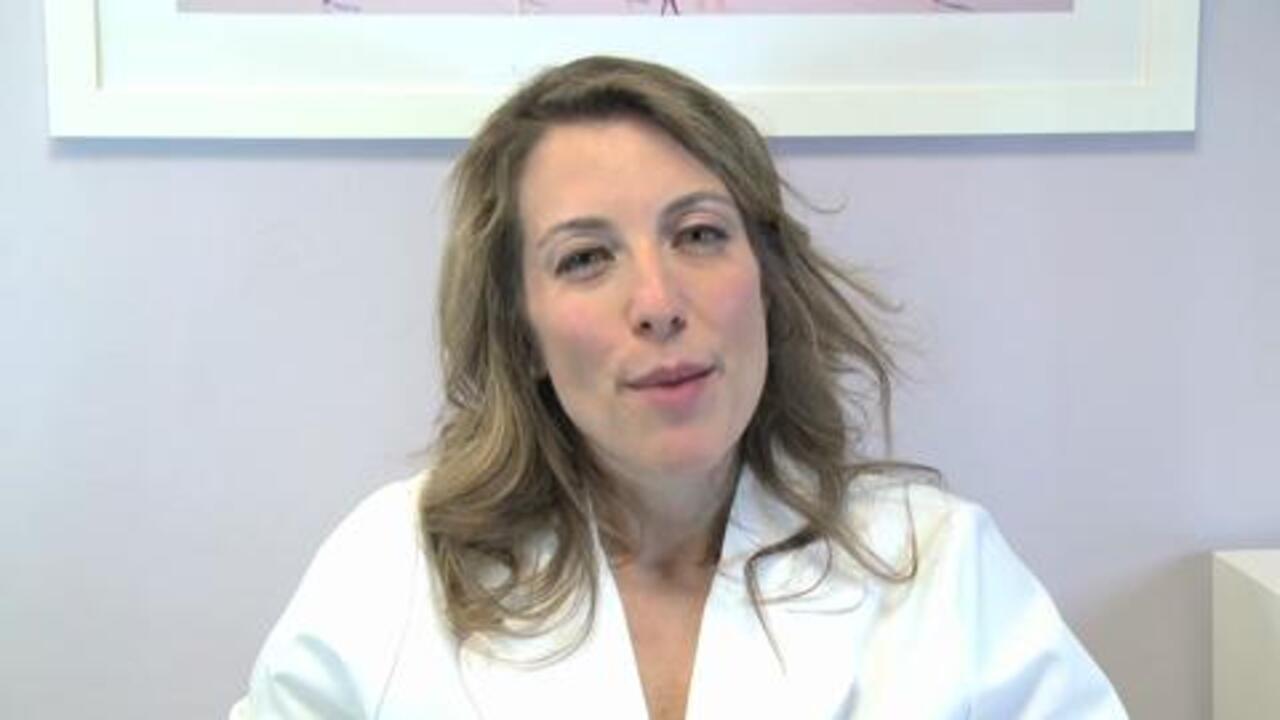 When Should I Start to Use Retinols or Retinoids?