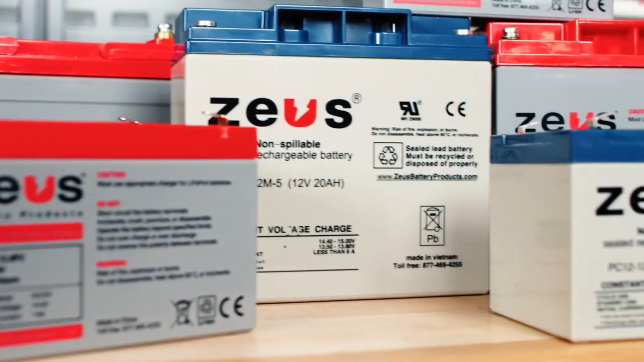 ZEUS Battery Products | Video Blog #1 LFP vs. SLA Batteries