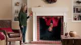 Holiday Decorating with Hammer | Command™ Brand Holiday Decorating with Hammer | Command™ Brand
