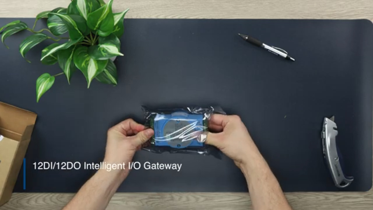 Unboxing the ADAM-6750 Intelligent I/O Gateway