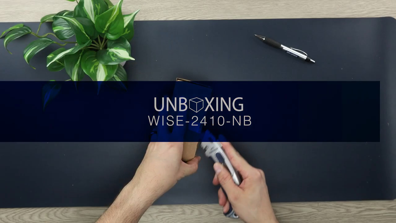 Unboxing the WISE-2410 LoRaWAN Wireless Vibration Sensor