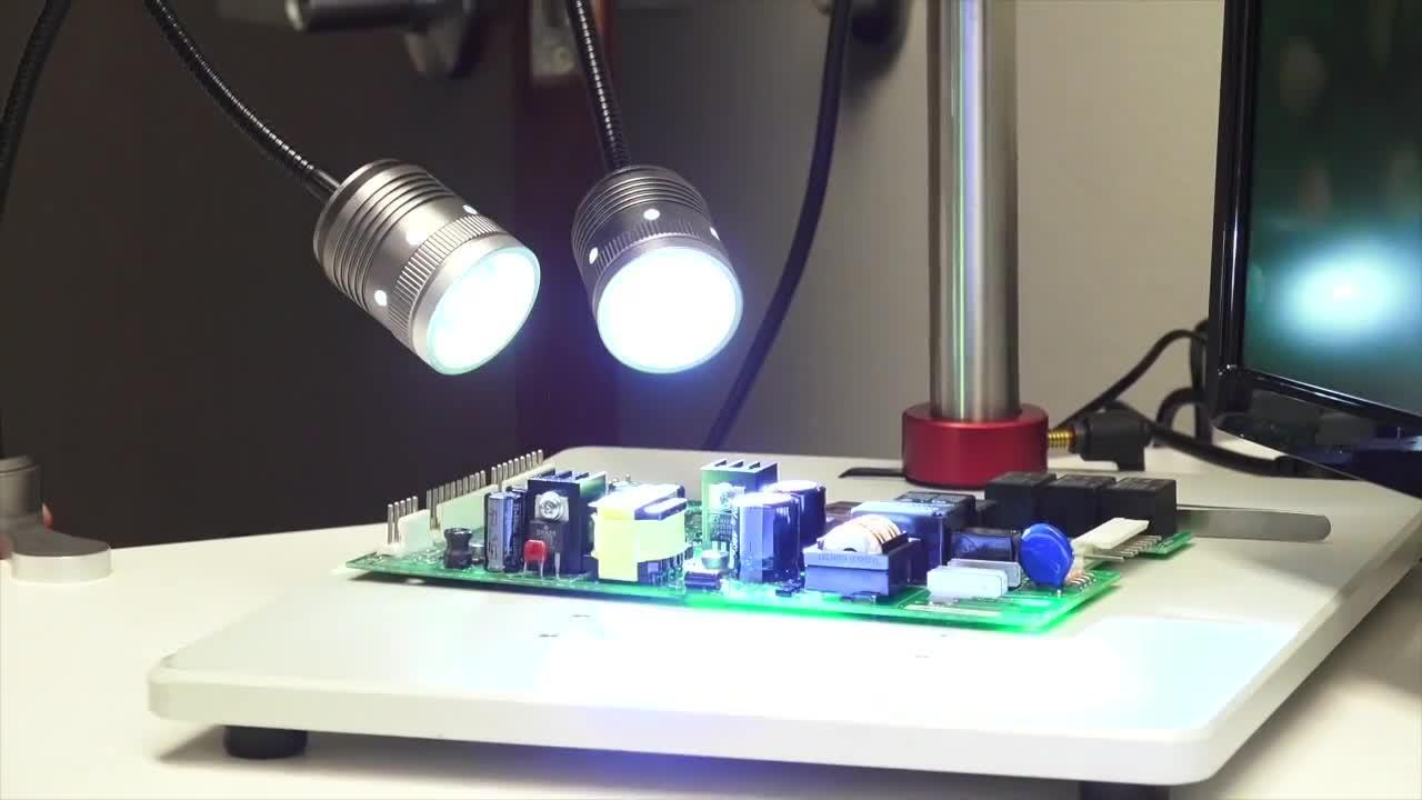 Aven Tools’ Dual Gooseneck LED Task Light