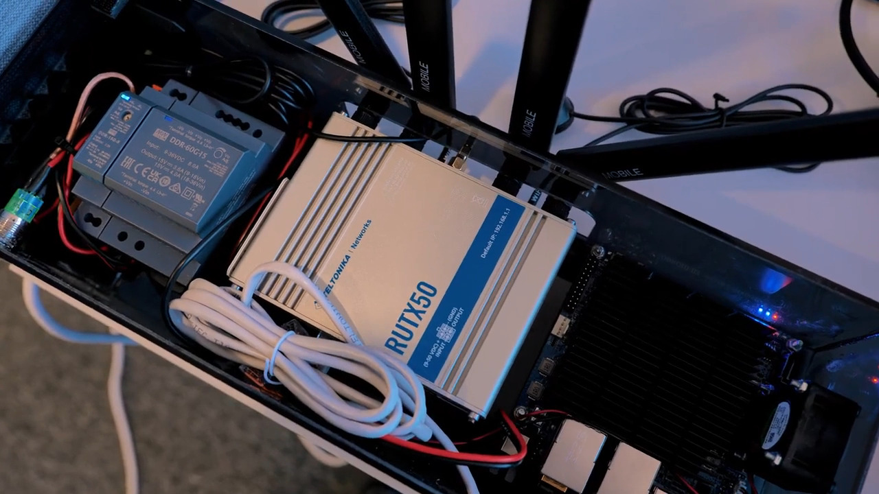 Revolutionizing Trucking Industry with 5G & VR