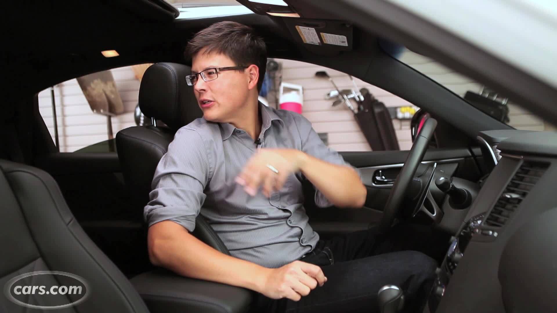 2015 Infiniti QX70 Review