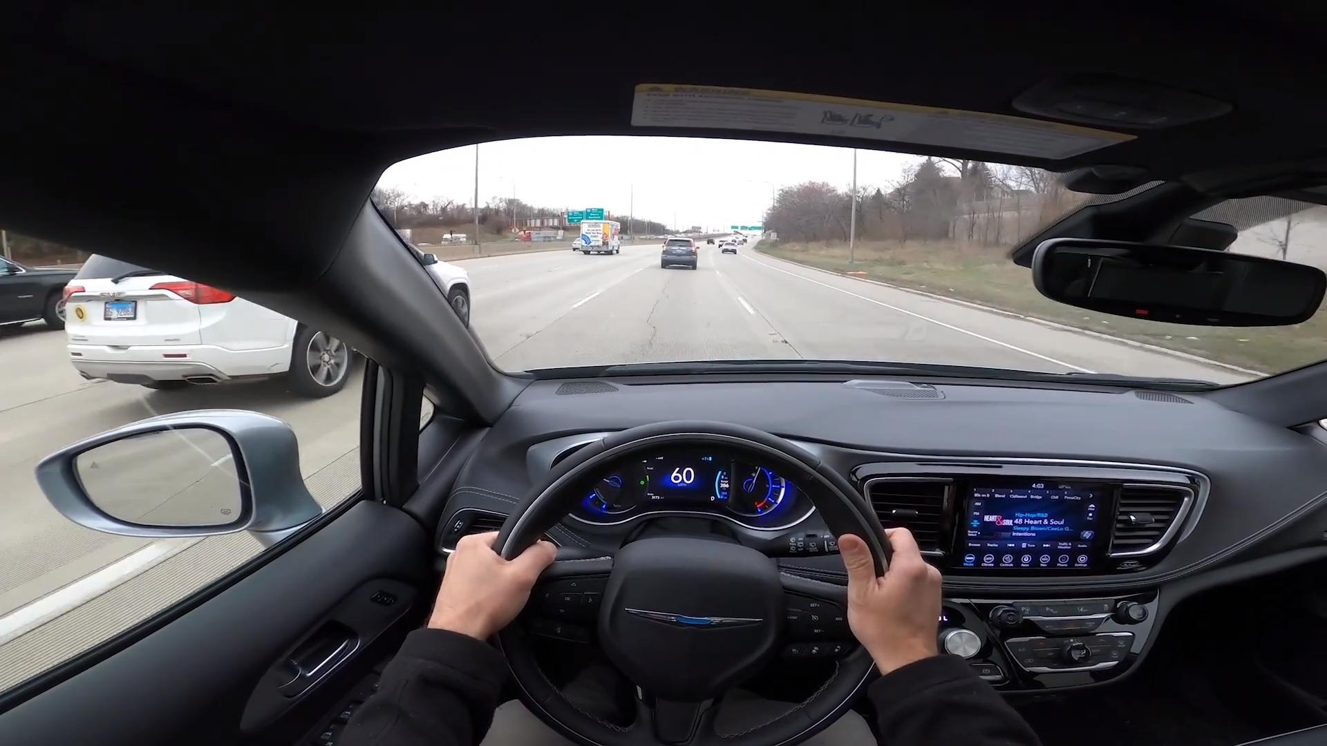 2020 Chrysler Pacifica Hybrid Limited: Virtual Test Drive — Cars.com