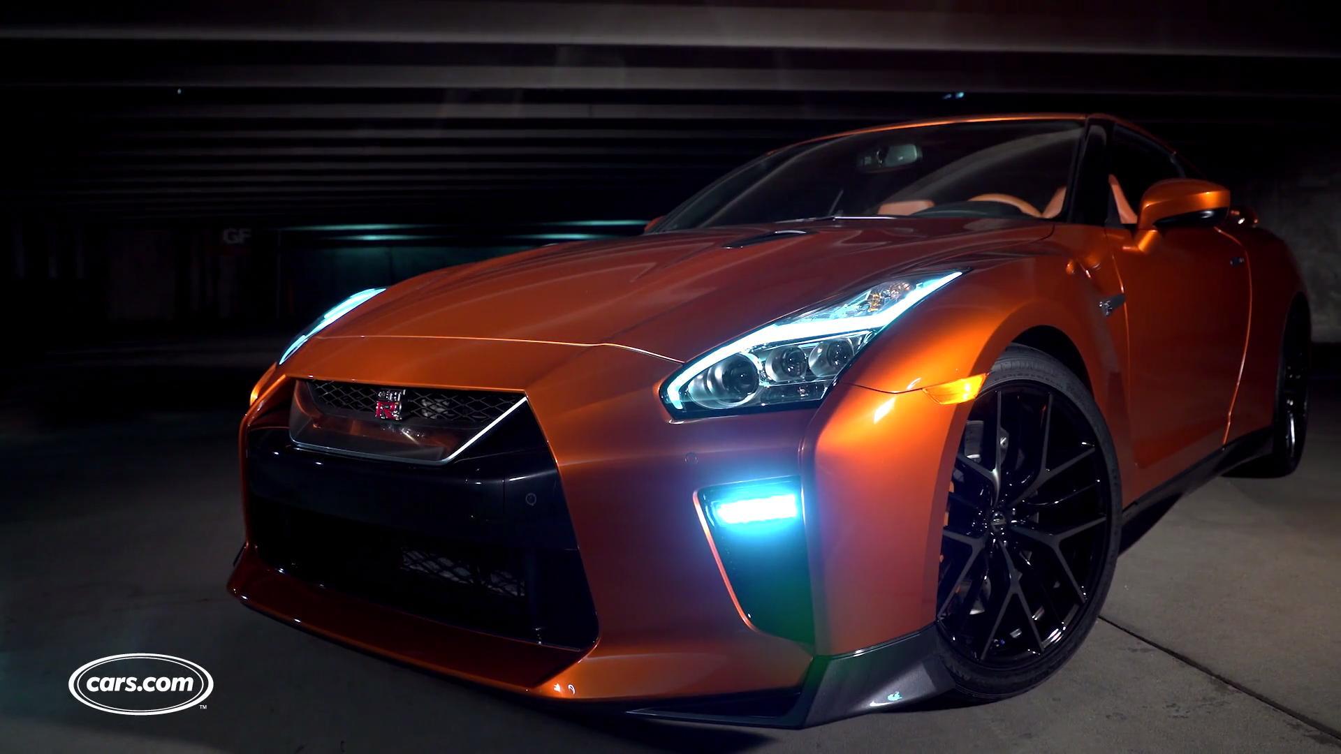 2017 Nissan GT-R - First Look
