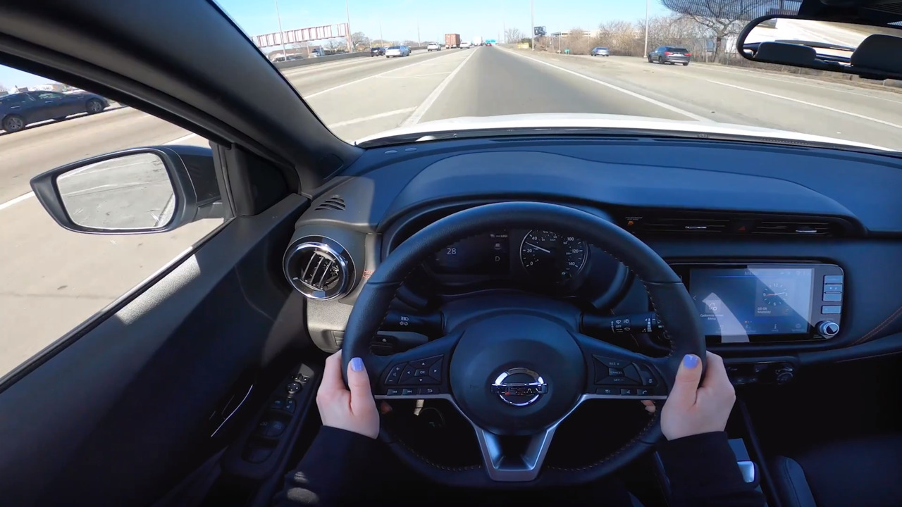 2021 Nissan Kicks: Virtual Test Drive — Cars.com