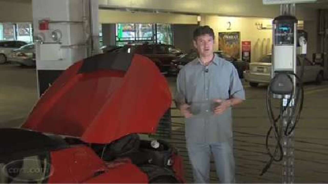 Charging the 2010 Tesla Roadster
