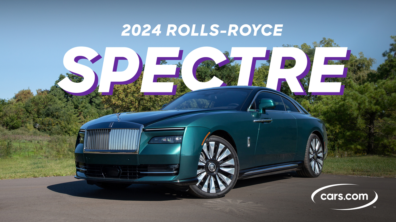 Rolls-Royce Spectre Review 2023