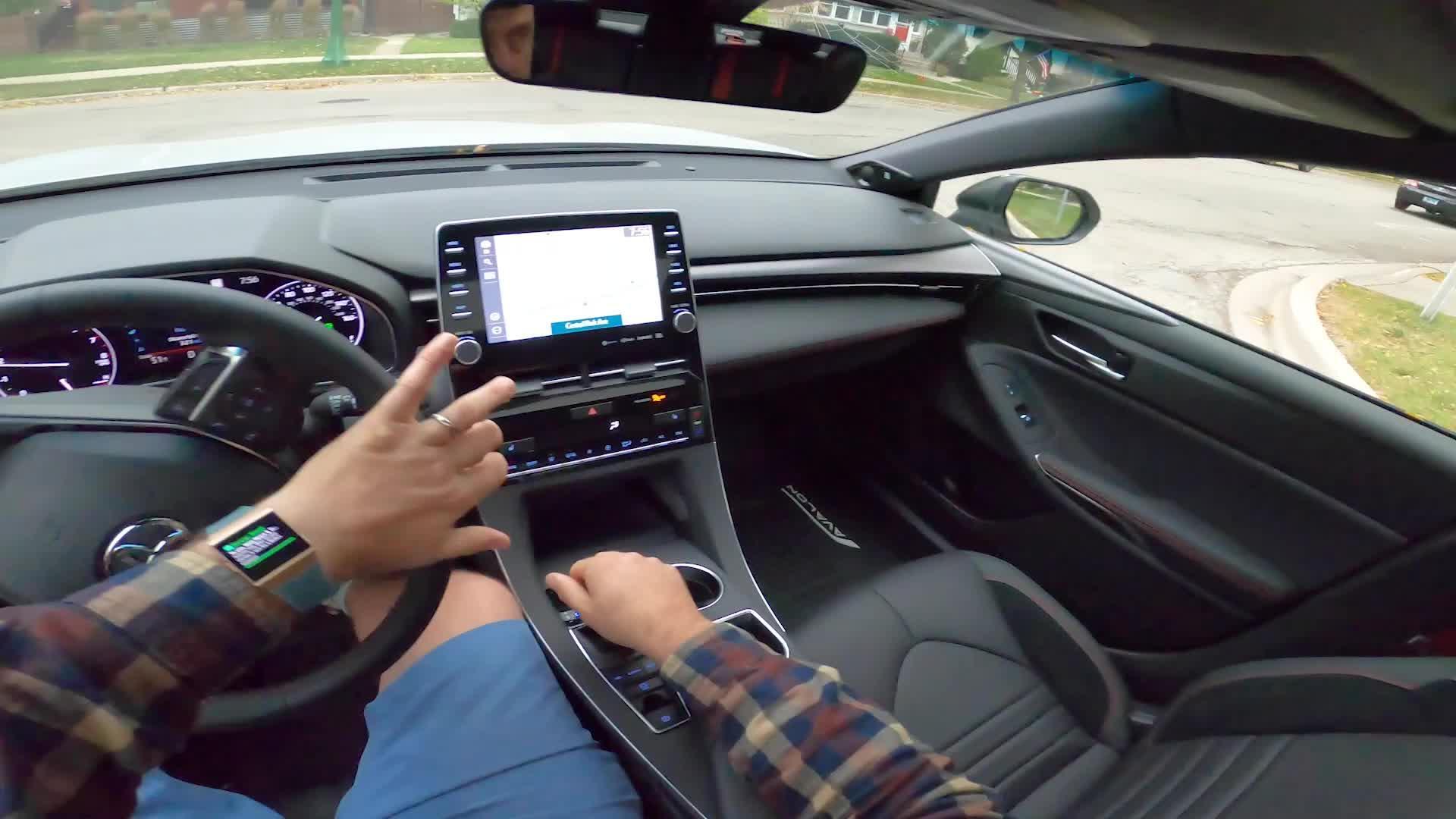 2021 Toyota Avalon TRD: Virtual Test Drive — Cars.com