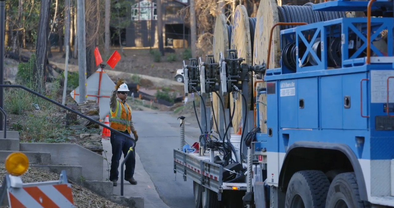 Fortalecimiento y soterramiento de sistemas | PG&E