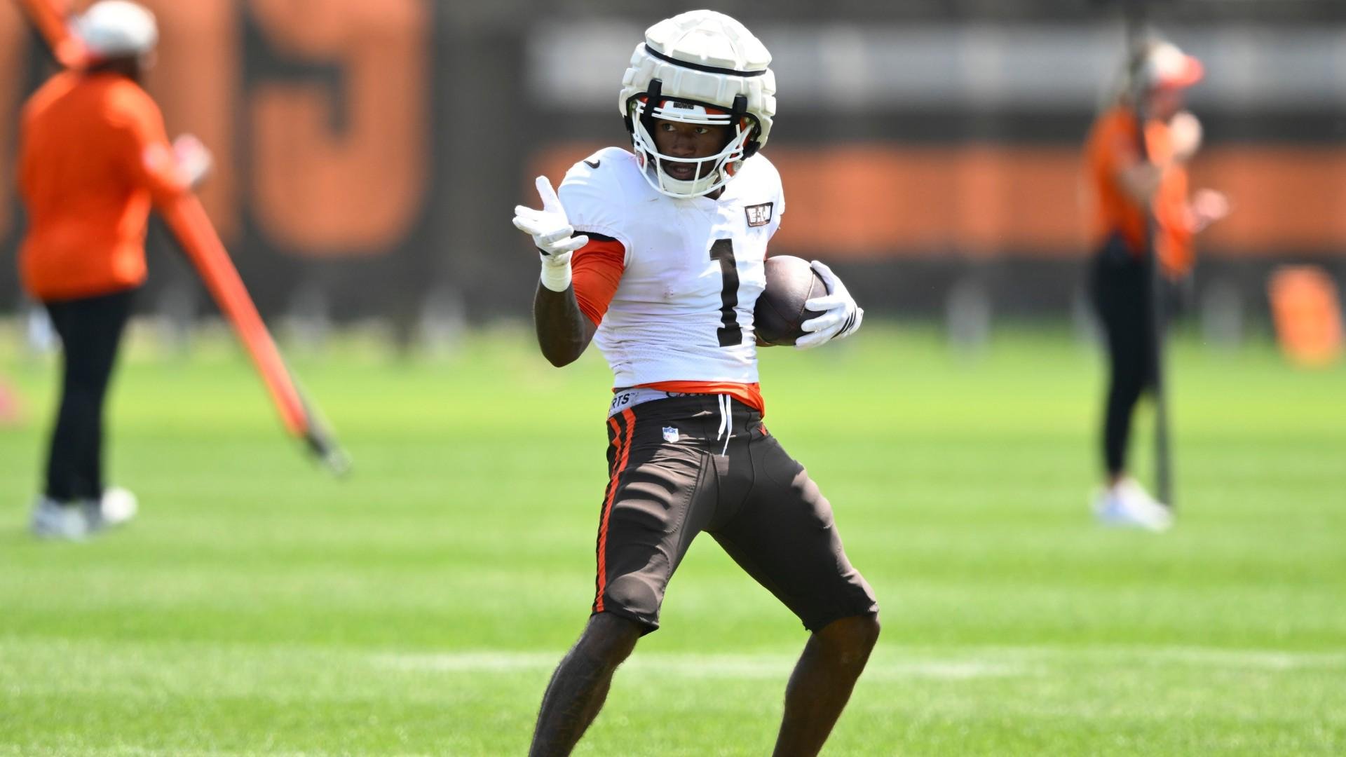 Breaking down top rookie sleepers ahead of fantasy football season