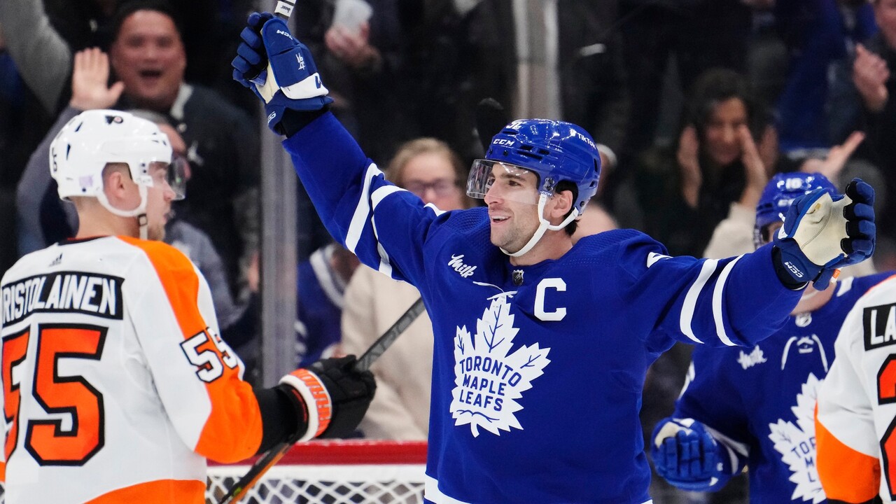 Gotta See it: Tavares scores in OT to win Maple Leafs first