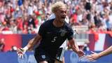 United States’ Robinson scores tremendous goal with long-distance volley