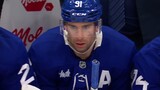 Maple Leafs’ Tavares has centring attempt deflect in for power-play goal