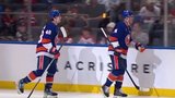 Islanders’ Schaefer dazzles at the line before finding Horvat for a goal