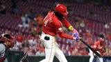 Reds’ De La Cruz wins game in extras with first career walk-off hit