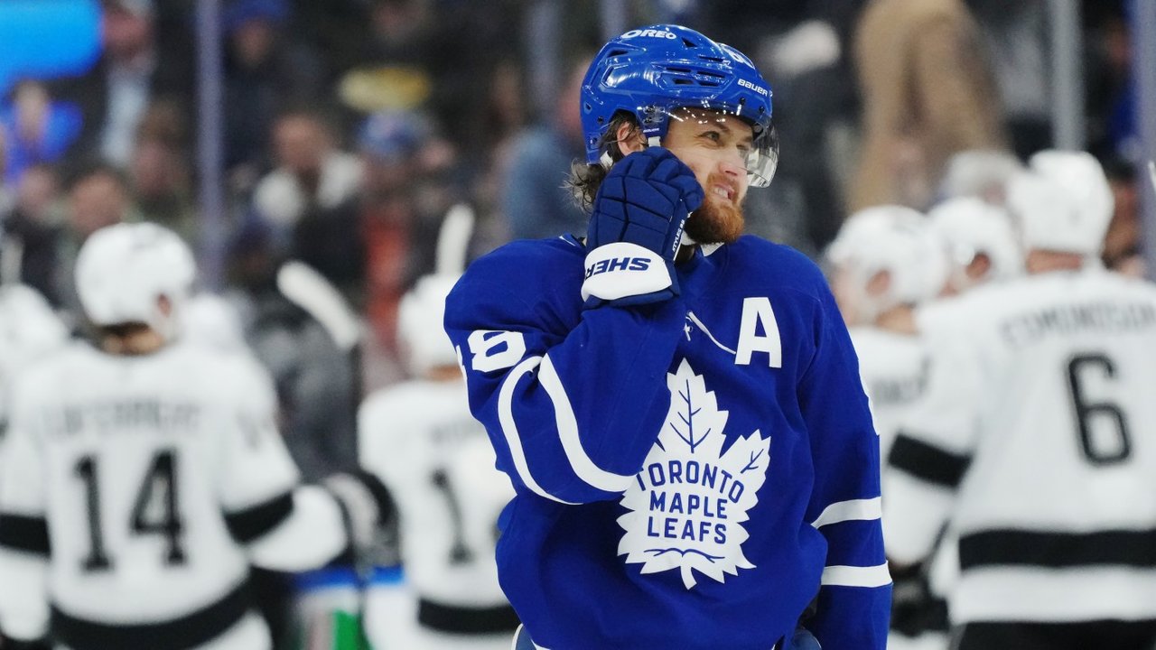 Do Maple Leafs need to have a tough conversation about their season?