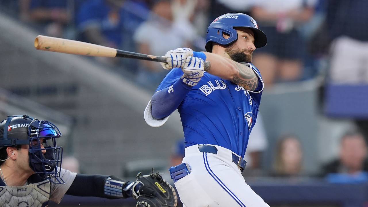 Gotta See It: Lukes's RBI double extends Blue Jays' lead over Yankees