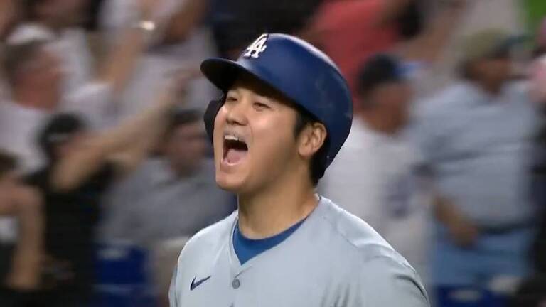 Shohei Ohtani homers to become first player to go 50-50 in MLB history - Sportsnet.ca
