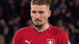 Sadilek boots home winning penalty kick to send Czechia to World Cup