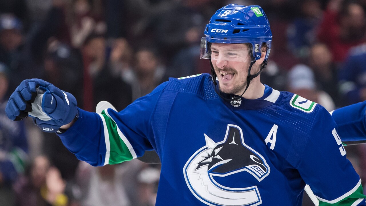Pros, Cons of a Canucks JT Miller Trade to Devils for the Top-5