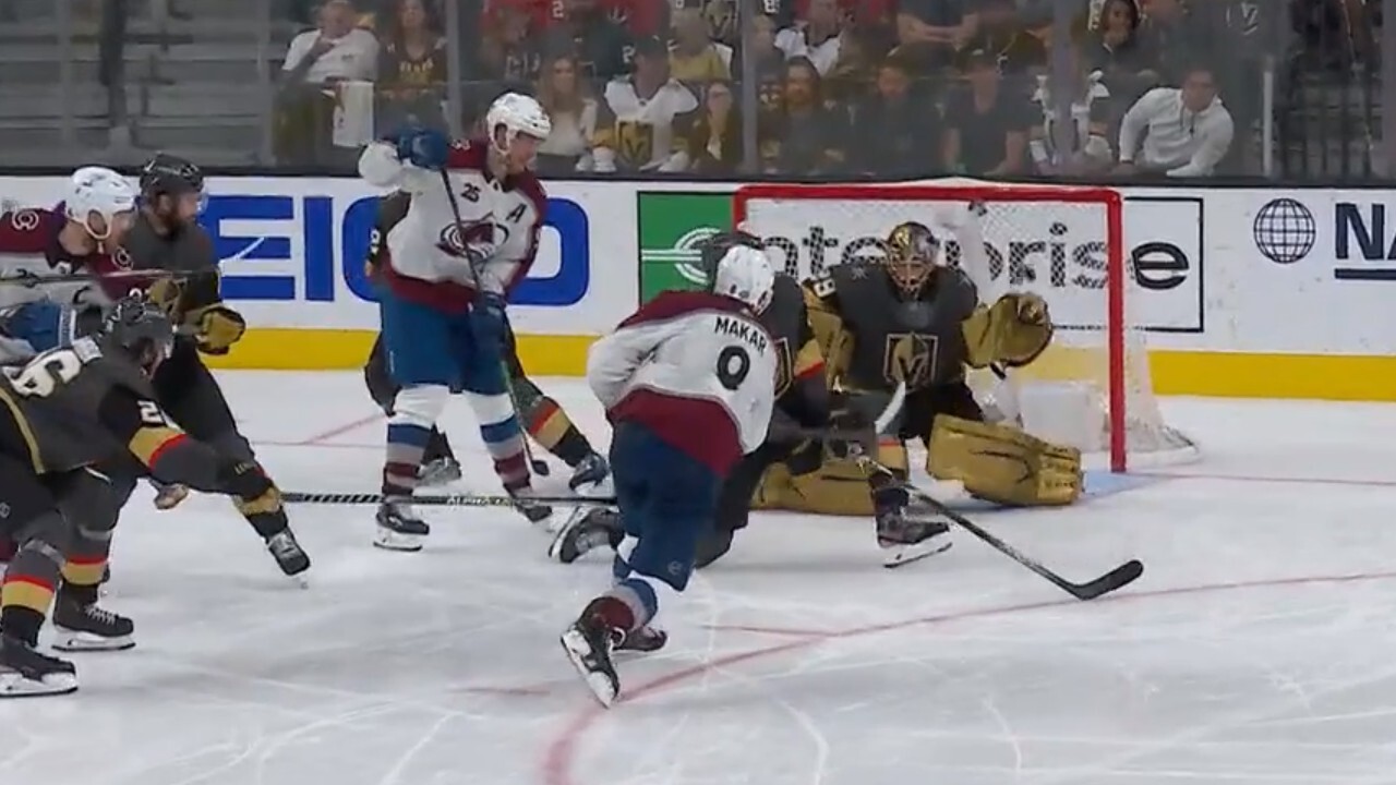 Fleury’s play in the third period to maintain the leadership of the Golden Knights was the most important factor