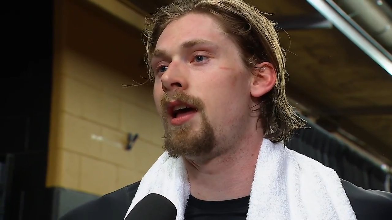 Maple Leafs' unlikely hero Simon Benoit scores biggest goal of his life -  Sportsnet.ca