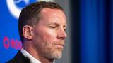 How should Canucks’ new front office navigate complicated rebuild?