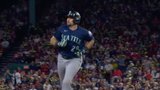 Mariners’ Raleigh unloads his 20th home run of the season
