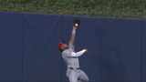 Reds’ Myers makes sick catch while crashing into centre field wall