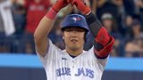 Blue Jays’ Okamoto knocks in go-ahead run after Contreras drops lazy pop-up