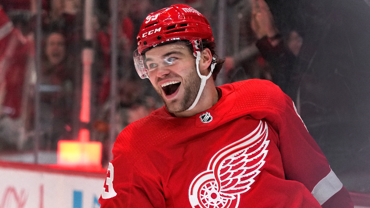 Red Wings will go without captain this season; 4 players will wear 'A