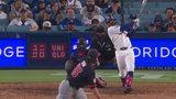 Betts belts three-run blast in eighth inning to put Dodgers ahead