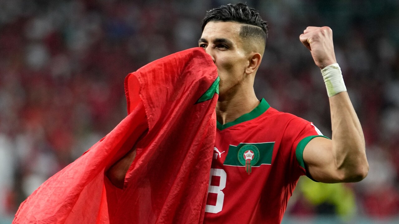 Is this the assist of the tournament? Morocco's Achraf Hakimi makes an  unbelievable long-range pass