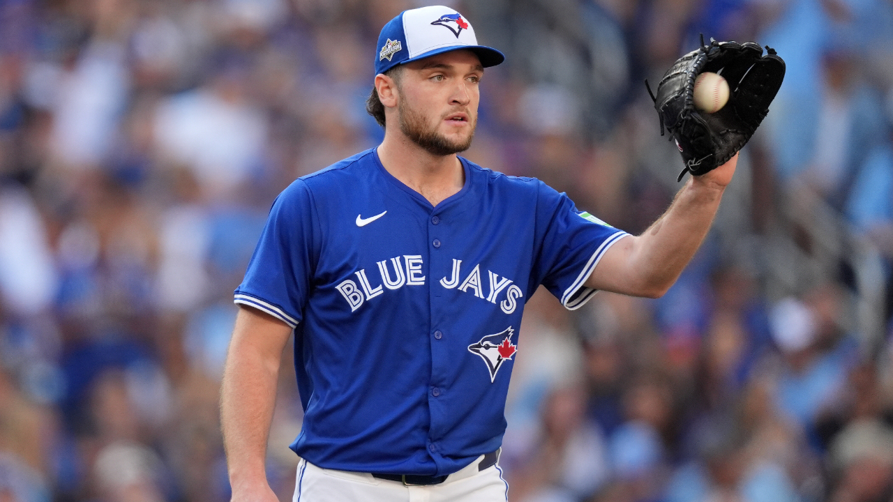 Schneider details Yesavage's chances of pitching in Game 4