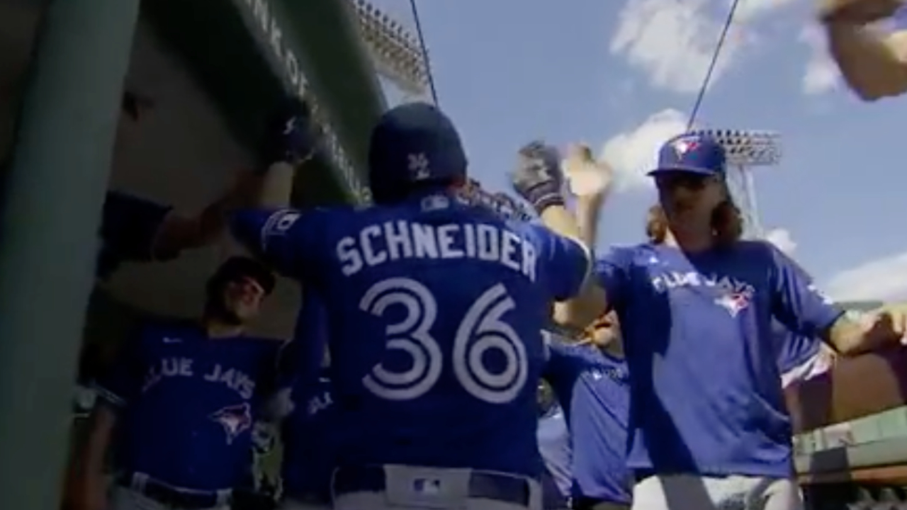 Davis Schneider makes MLB HISTORY with 9 hits and 2 homers in first 3  games! 