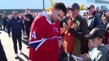 Canadiens and Senators sign autographs ahead of Kraft Hockeyville game