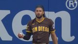 Tatis Jr. stars with the bat and glove, Brewers make history vs. Mariners