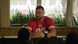 Chiefs’ Kelce jokingly impersonates Mahomes at press conference in Brazil