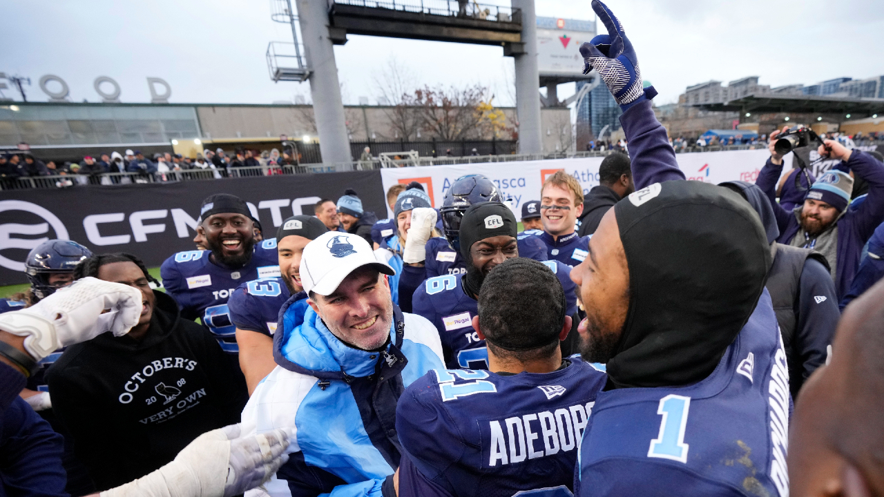 Argos deny Blue Bombers 3-peat in wild Grey Cup win