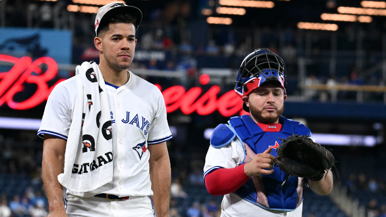 How Blue Jays' Kirk has shown maturation and leadership behind the plate