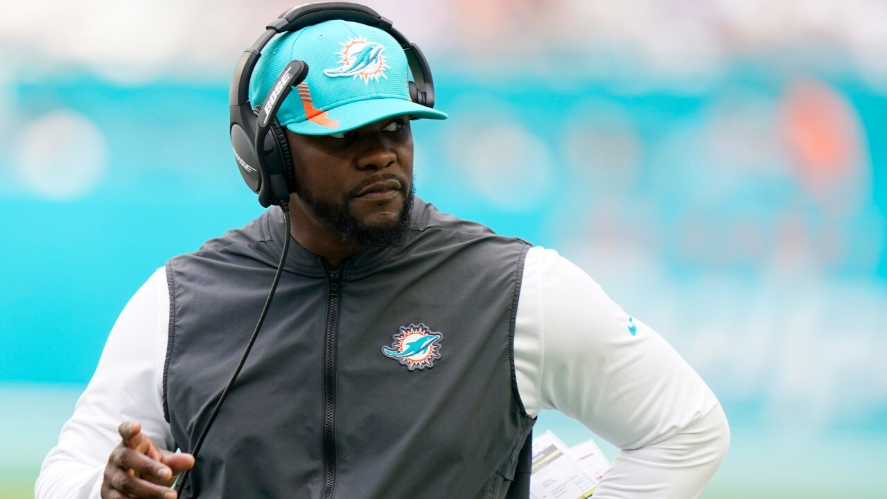 Former Miami Dolphins coach Brian Flores sues NFL for alleged racial  discrimination - ABC News