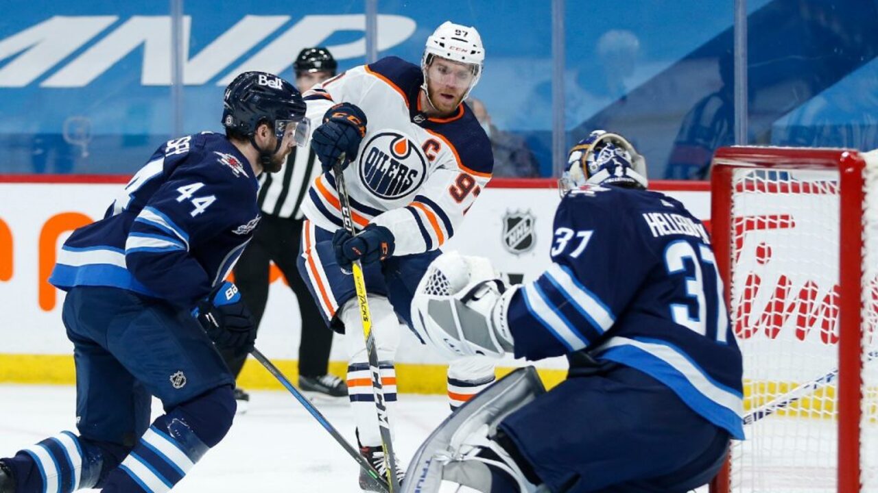 Winnipeg Jets Limited Playoff Experience Stacks Up Well Against Flames