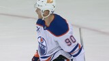 Oilers’ Draisaitl extends point streak to 18 games with assist on Perry goal